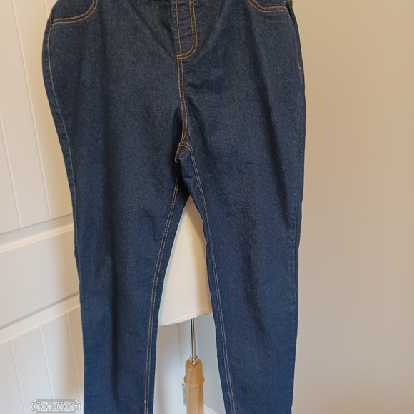 ENERGIE PLUS SZ JEANS ,NOT SURE ABOUT SZ. MEASUREMENT ARE POSTED IN PICTURES - Picture 2 of 12